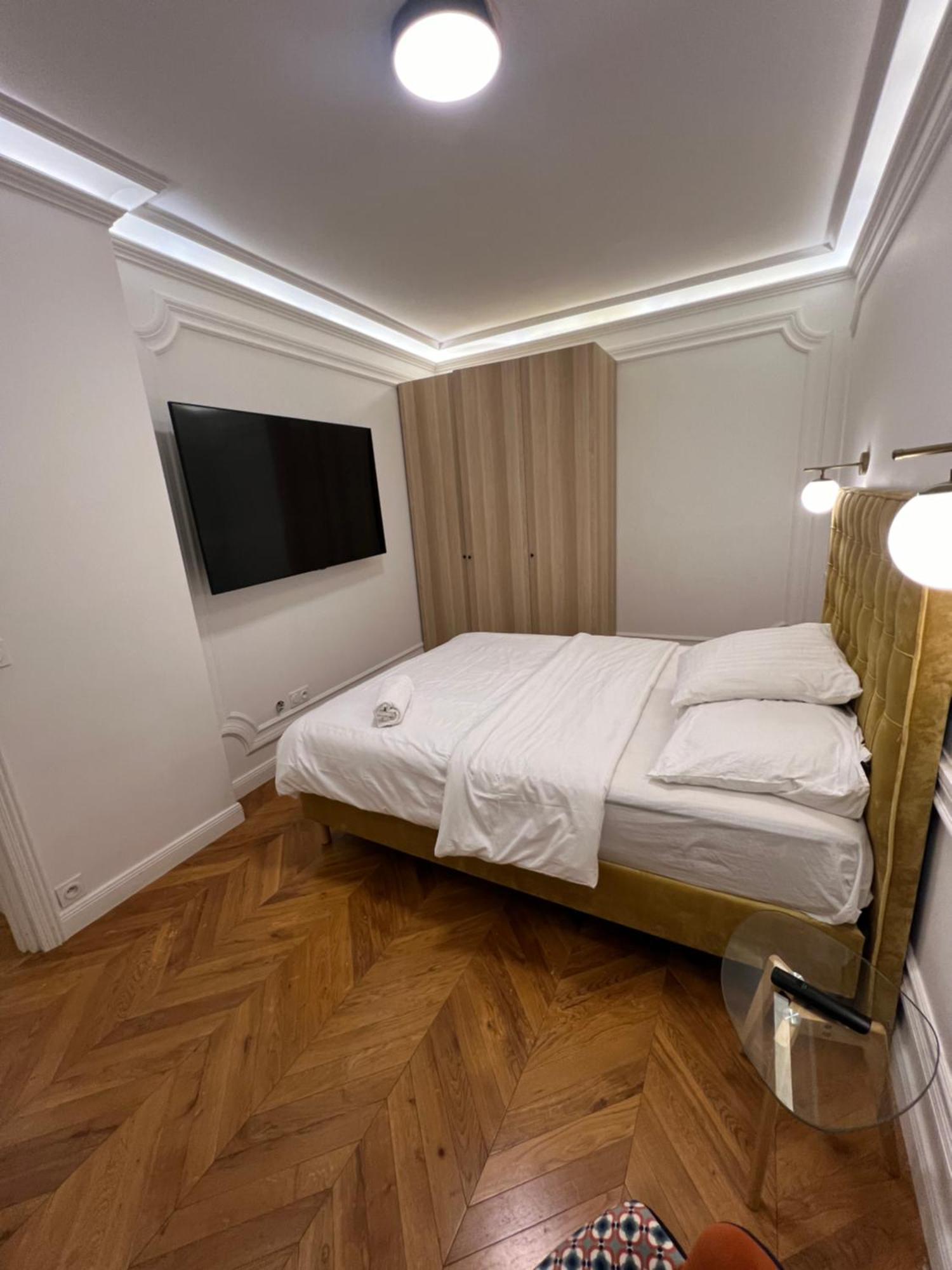 Private Apartments - Champs-Elysees Paříž Exteriér fotografie