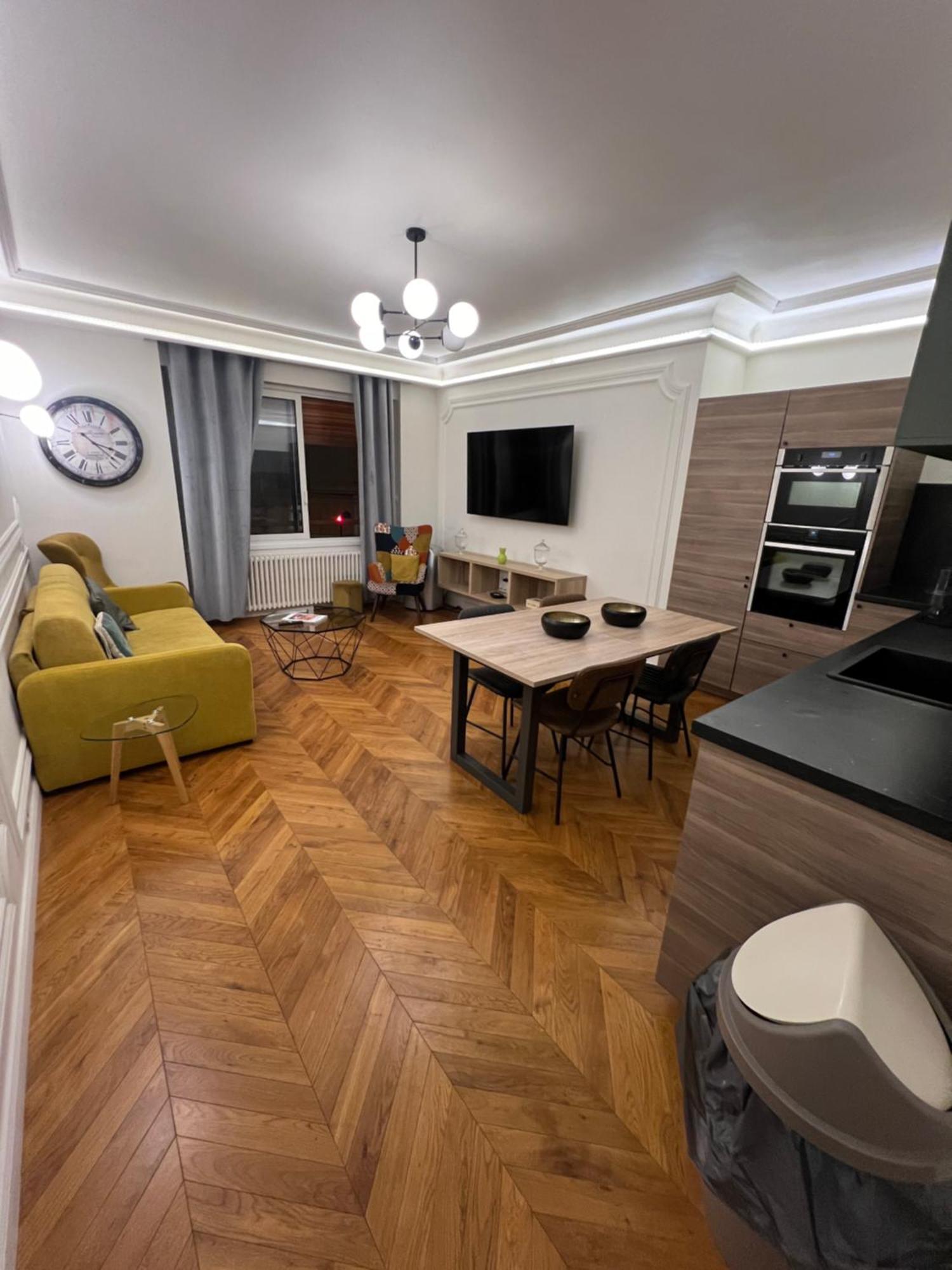 Private Apartments - Champs-Elysees Paříž Exteriér fotografie